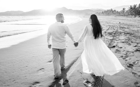 Michelle&Roberto Playa Larga zihuatanejo